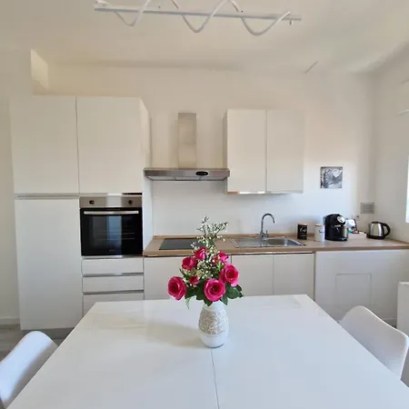 Residenza Luigio דירה *